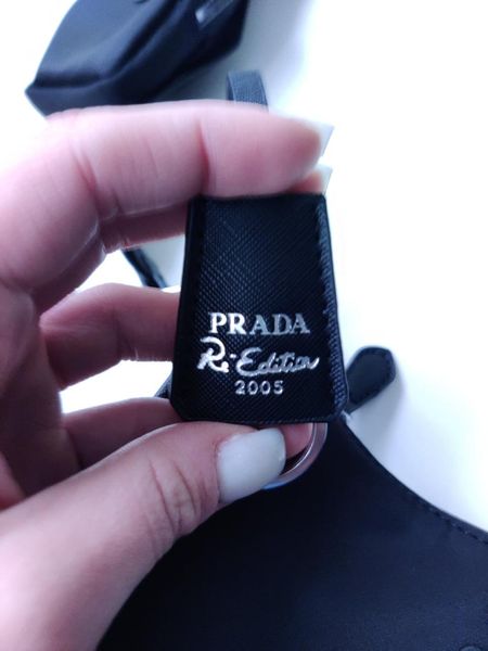 Сумка Prada Re-Edition 2005 Nylon 320 фото