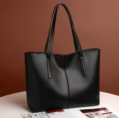 Стильная женская сумка-шоппер 2024 29 фото